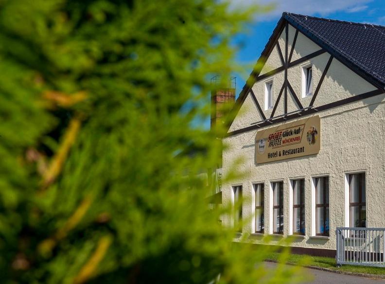 Sporthotel Glueck Auf Moenchenfrei Brand-Erbisdorf 外观 照片