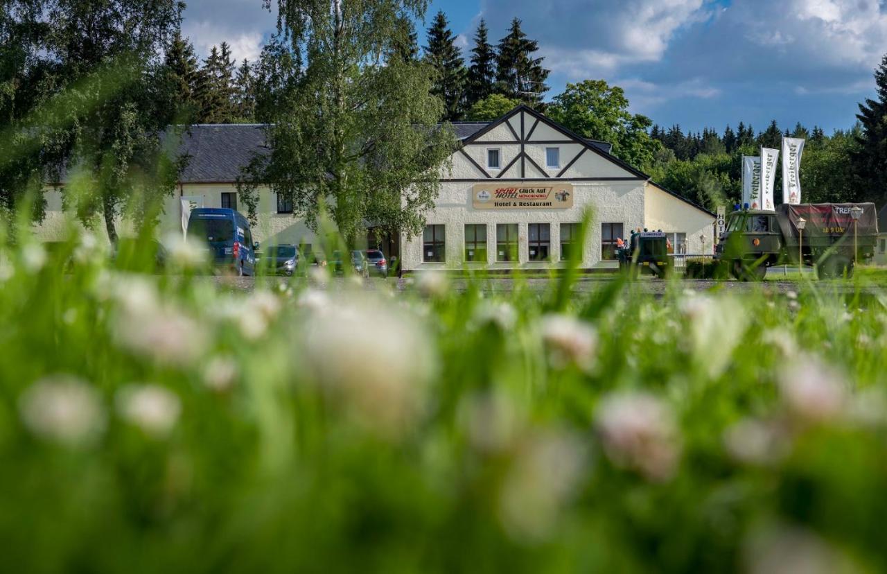 Sporthotel Glueck Auf Moenchenfrei Brand-Erbisdorf 外观 照片